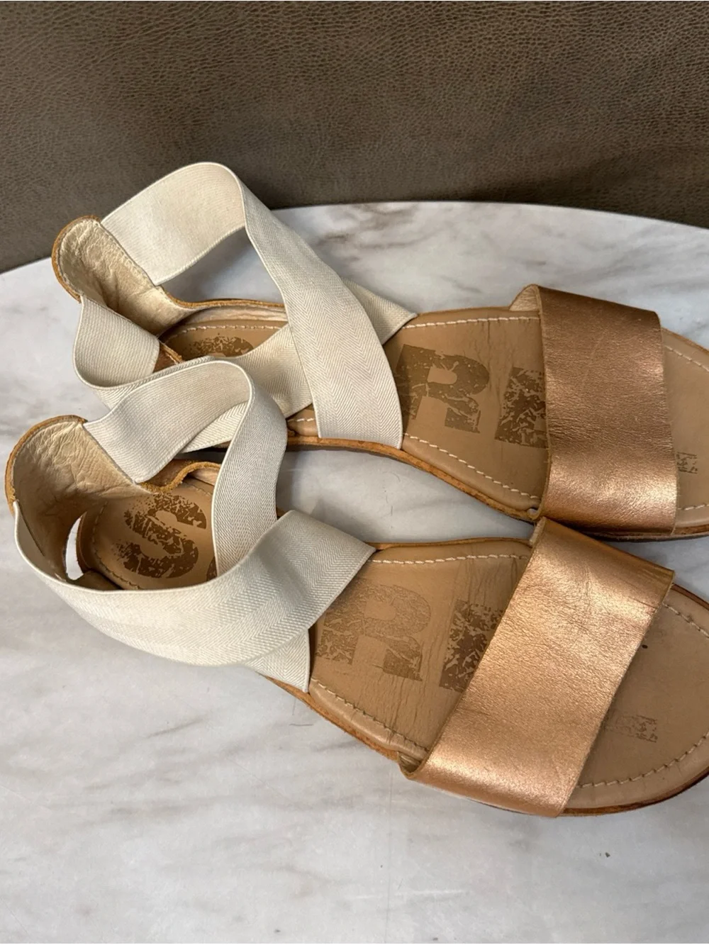 Sorel Ella Strap Leather Sandals  Metallic Gold Size 9
